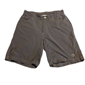 Pearl Izumi Men's Charcoal Flat Front Shorts